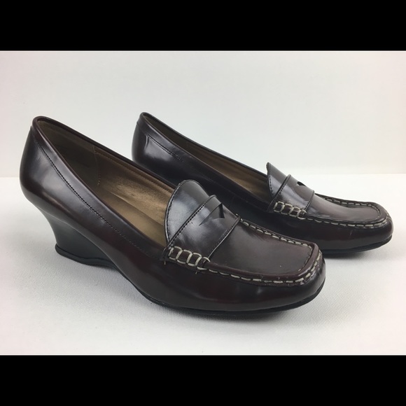 Bass & Co. (Waldorf) Womens Slip-on Penny Loafers - Picture 2 of 8